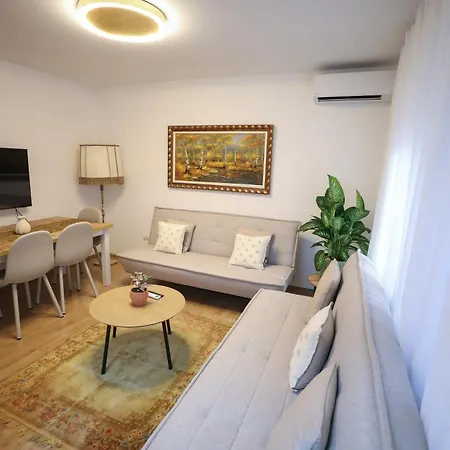 Appartement Mikaels *